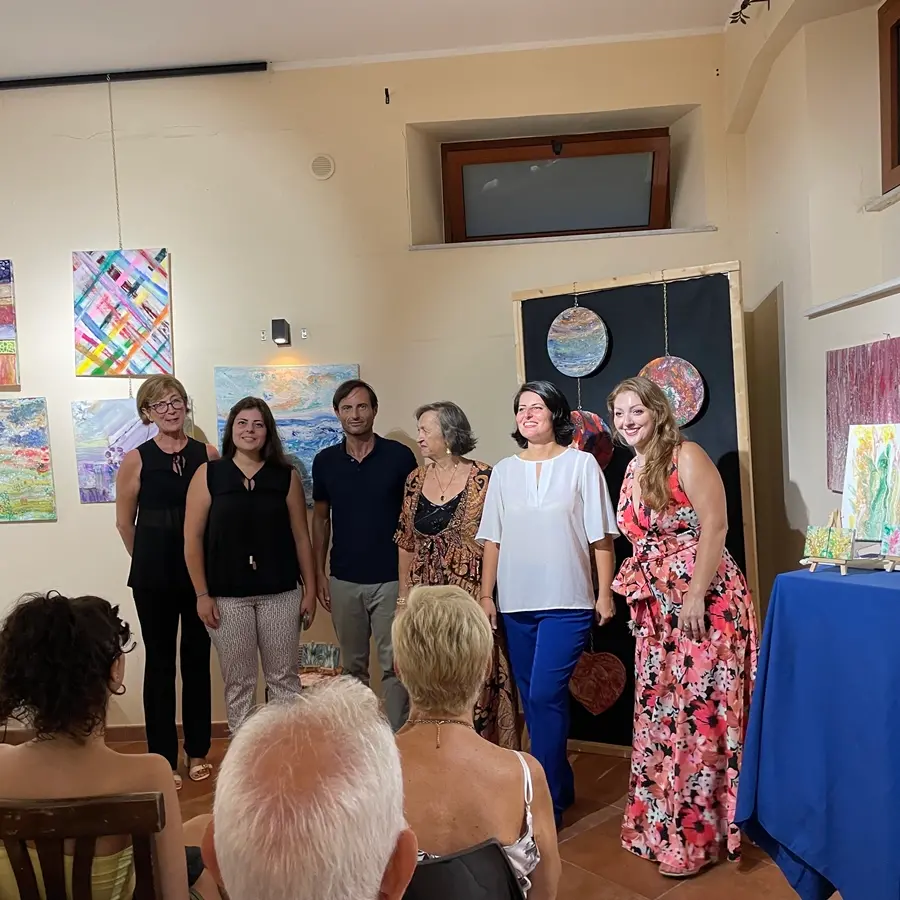 Reggio, la mostra “CaMaRi – Astrazioni Liriche” presso la Galleria d’Arte Dedalo