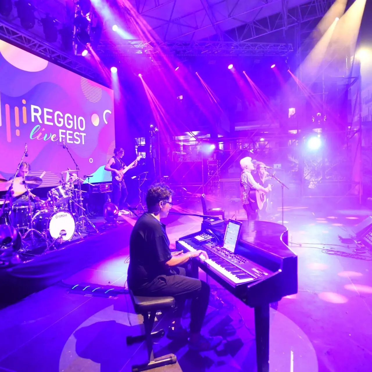 In migliaia sul Lungomare per il Concerto di Ron