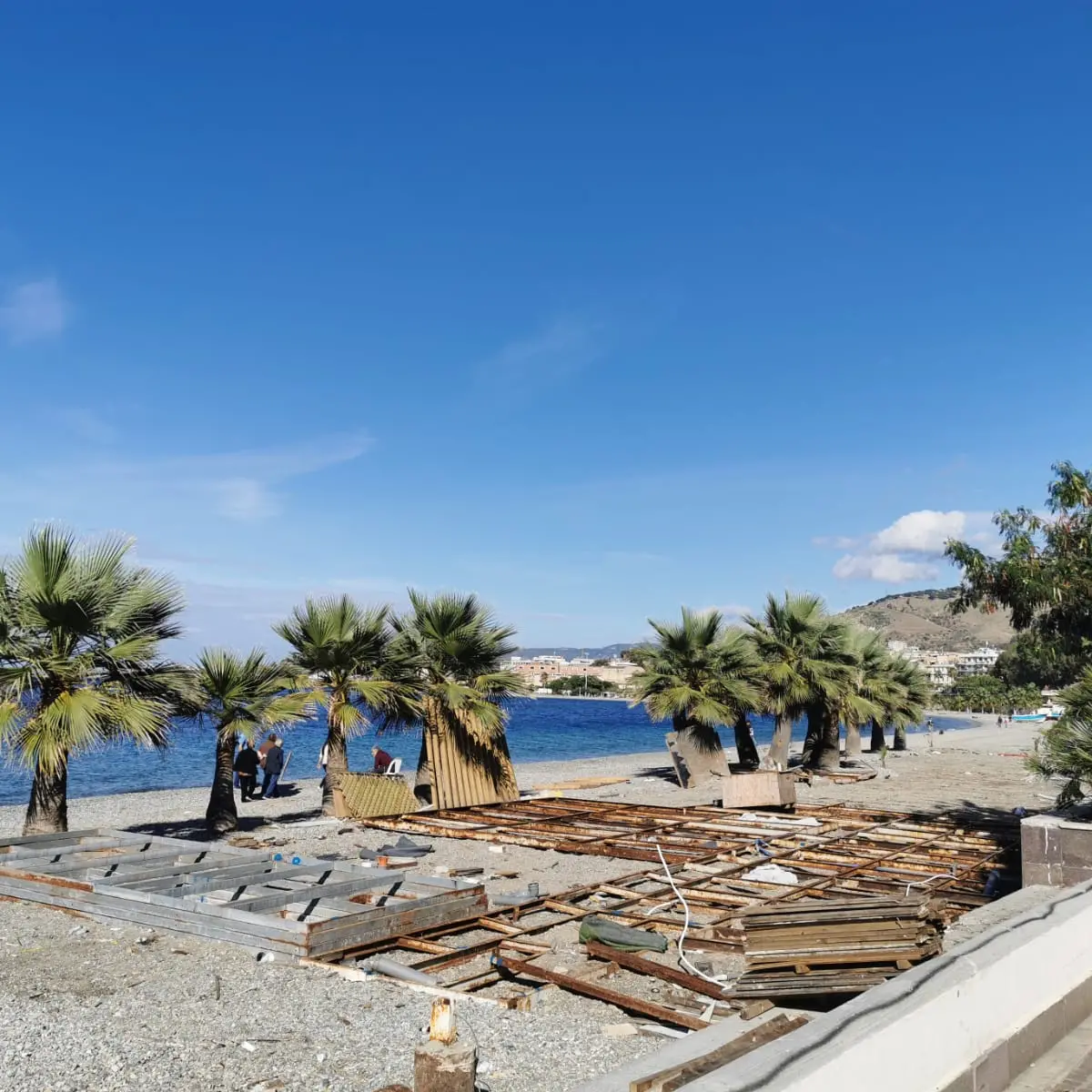 Lido comunale, «Sono in grande ritardo i lavori di ristrutturazione»