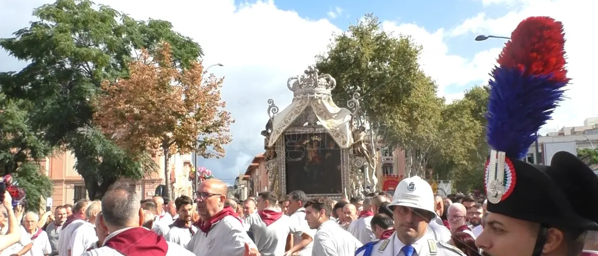 La Madre della Consolazione abbraccia Reggio, l’arcivescovo Morrone: «Siamo luce e sapienza per questa città» - VIDEO