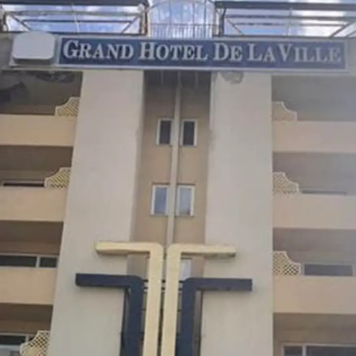 Villa, Pd: «Stipare i migranti presso l'Hotel de La Ville è espressione del fallimento delle politiche migratorie del governo Meloni»