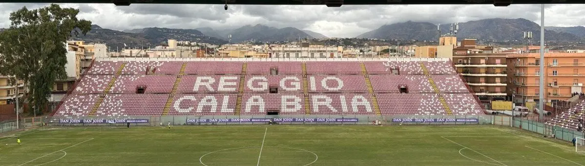 Reggio accoglie i campioni di Operazione Nostalgia: mancano dieci giorni all'evento al Granillo