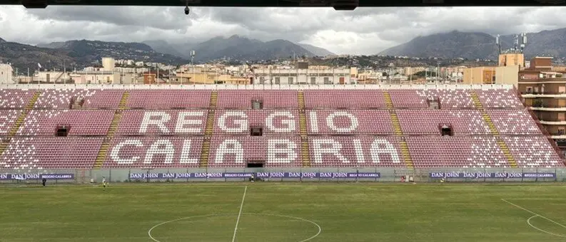 Reggio accoglie i campioni di Operazione Nostalgia: mancano dieci giorni all'evento al Granillo