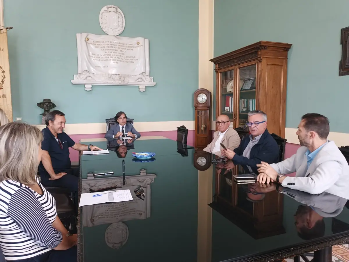 Reggio, a palazzo Alvaro un confronto con i sindaci dell'area grecanica per il progetto “Greenways\"