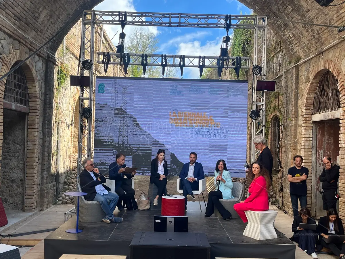 Biennale dello Stretto, strumenti urbanistici (ancora) da attivare e nuove visioni di città- VIDEO