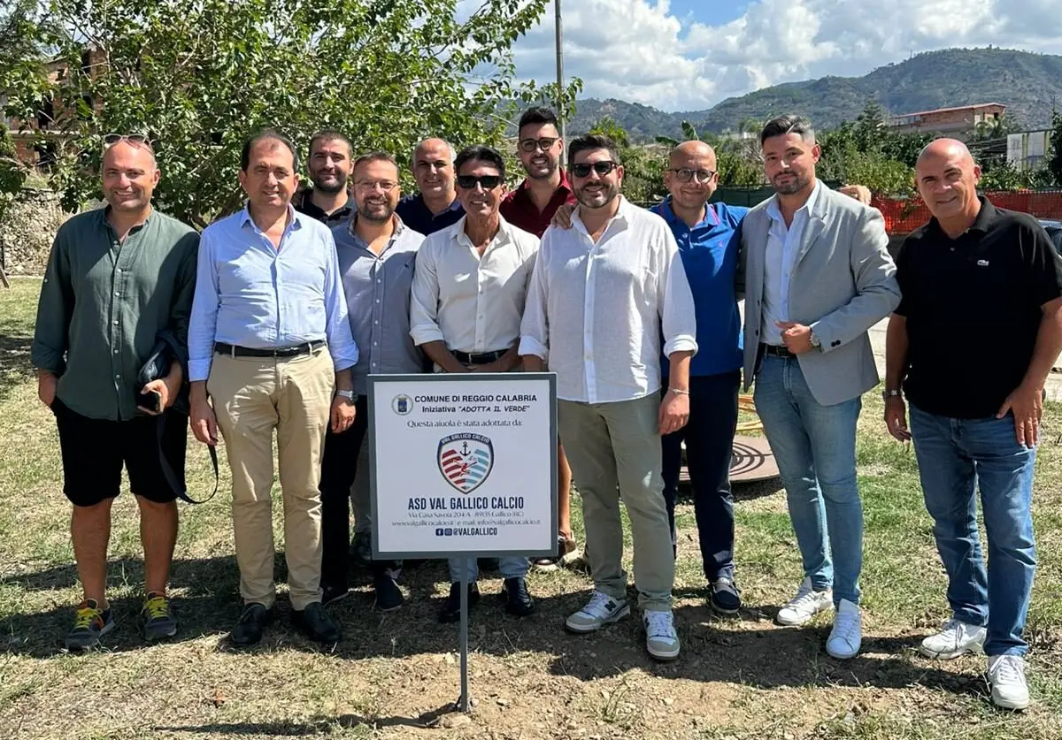 Val Gallico Calcio adotta un'area verde in città