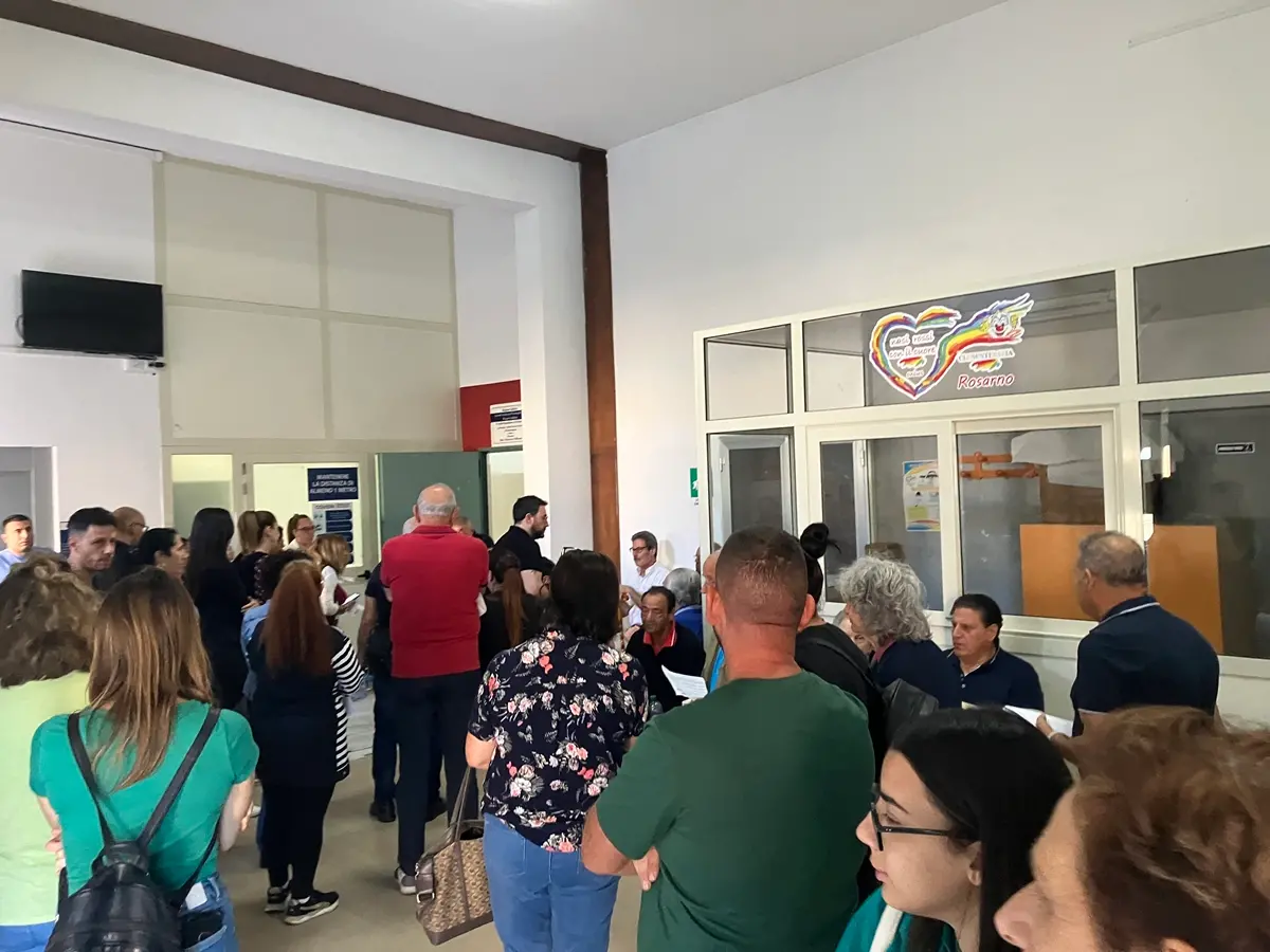 Ospedale Polistena, Tripodi: «Potenziare organici del laboratorio analisi e riqualificare gli ambienti di lavoro»