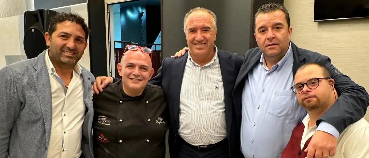 Lo Chef reggino Filippo Cogliandro in Sicilia per L’Arca Onlus