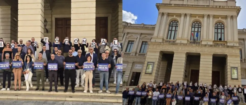 Lega, prosegue la raccolta firme a sostegno di Matteo Salvini