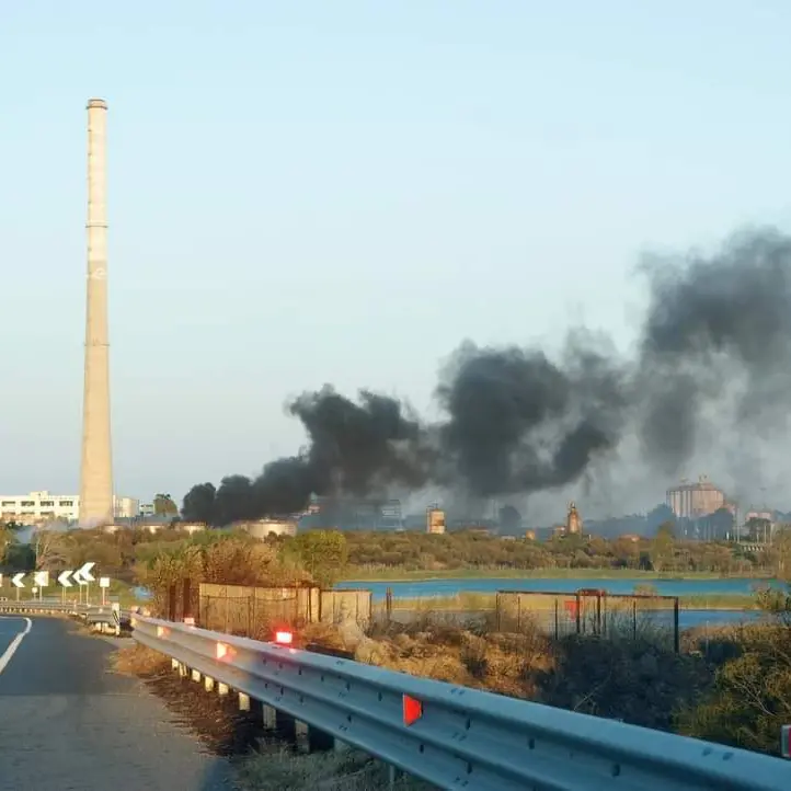 Rossano demolisce, Saline Joniche aspetta: è tempo di abbattere l'eco-mostro della Liquichimica