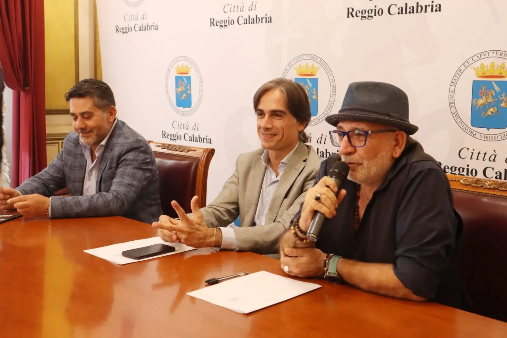 Officina Dell'Arte, presentata la decima edizione della Stagione Teatrale