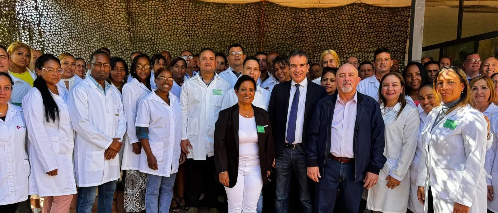 Sanità, arrivati in Calabria 66 nuovi medici cubani: 9 andranno nel reggino