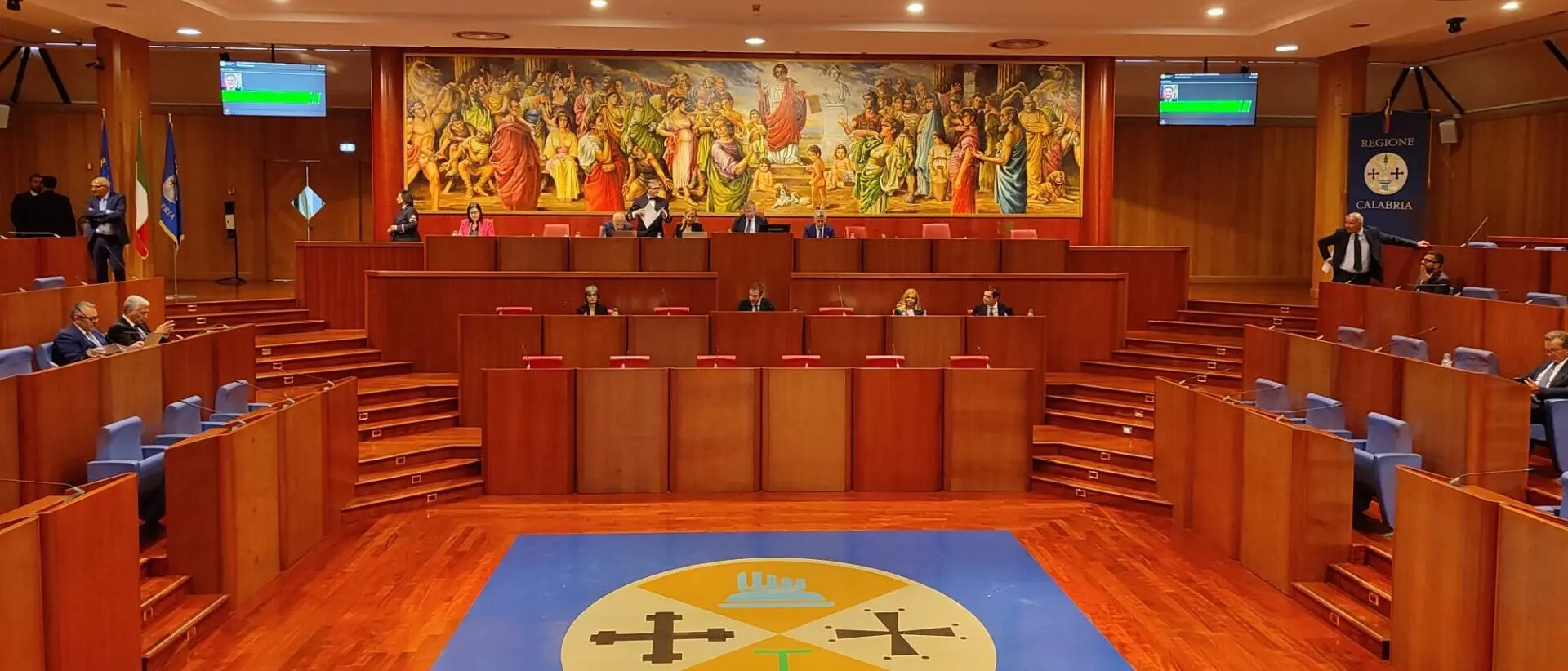 Consiglio regionale, seduta lampo per il ritorno in aula dell'assemblea legislativa