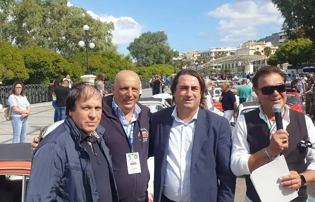 Raduno nazionale Fiat 500, il consigliere delegato Latella: «Partecipazione da buona parte del sud»