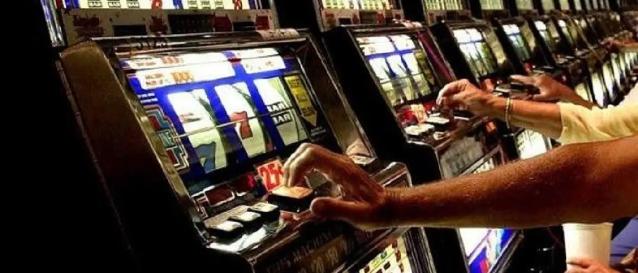 Gaming truccato a Cosenza, sequestro da 12 milioni di euro a una società di Luzzi\n