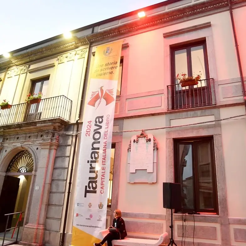 Taurinova, l'arte di Salvatore Insana in mostra alla biblioteca \"Antonio Renda\"