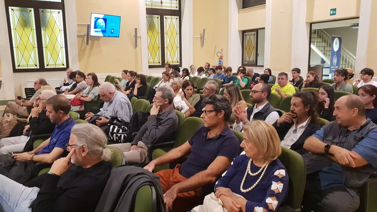 Reggio, al festival Cosmos 2024 la Digital disruptive: tra presente e futuro attraverso l’Intelligenza artificiale