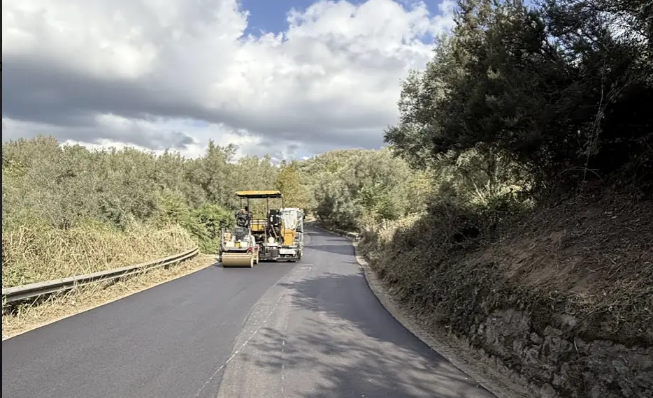 Maropati, Adornato e Ferrentino: «Attuata l’indispensabile manutenzione della Strada SP4»