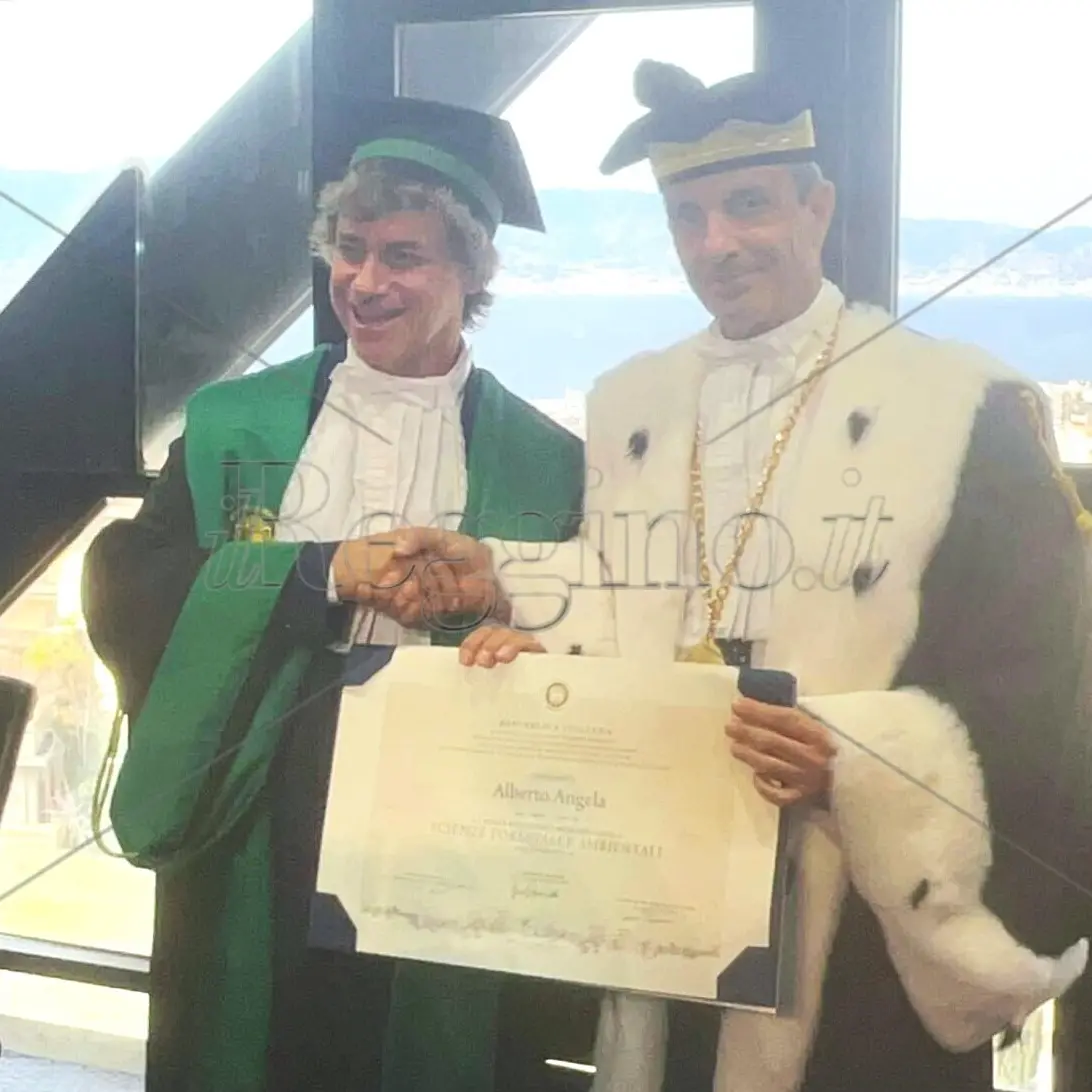 Reggio, Alberto Angela alla Mediterranea per la laurea honoris causa: «La cultura è il nostro tesoro più grande» - FOTO