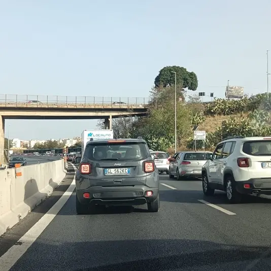 Reggio, un incidente ha rallentato il traffico all'uscita dello svincolo di Modena