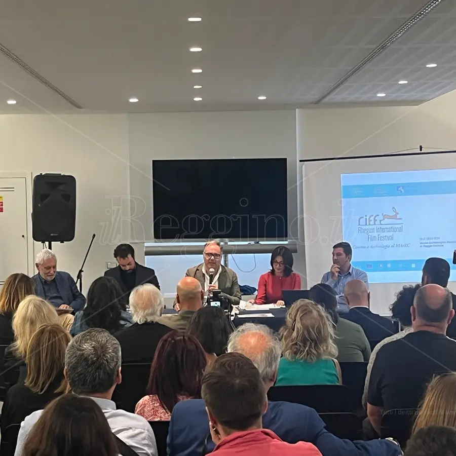 Reggio, il cinema incontra l’archeologia e l’arte al Museo: ecco il Rhegion International Film Festival - VIDEO