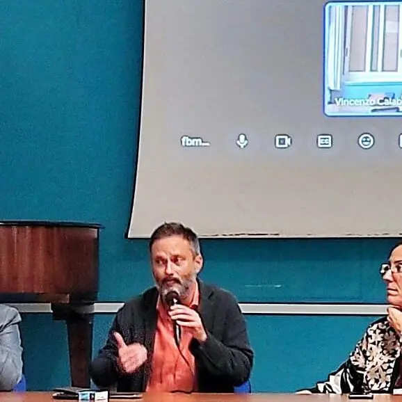 Villa San Giovanni si mobilita contro l’inquinamento elettromagnetico