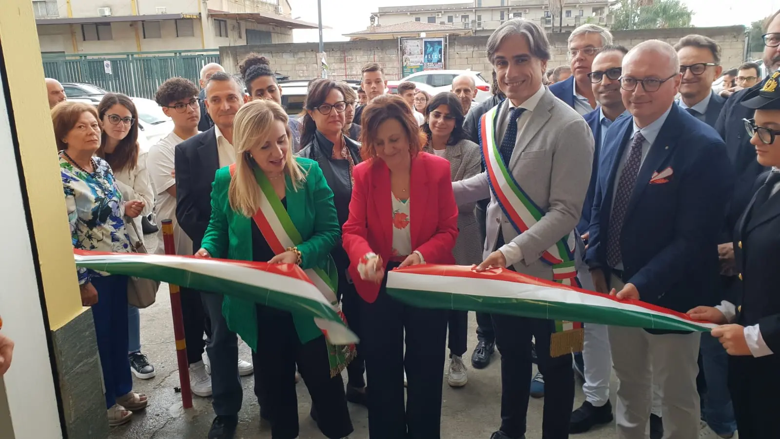 Gioia Tauro, la Metrocity consegna i nuovi locali del Severi sezione Nautico in un bene confiscato