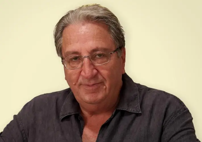 Roccella, lutto nel mondo della cultura: è morto Vincenzo Staiano