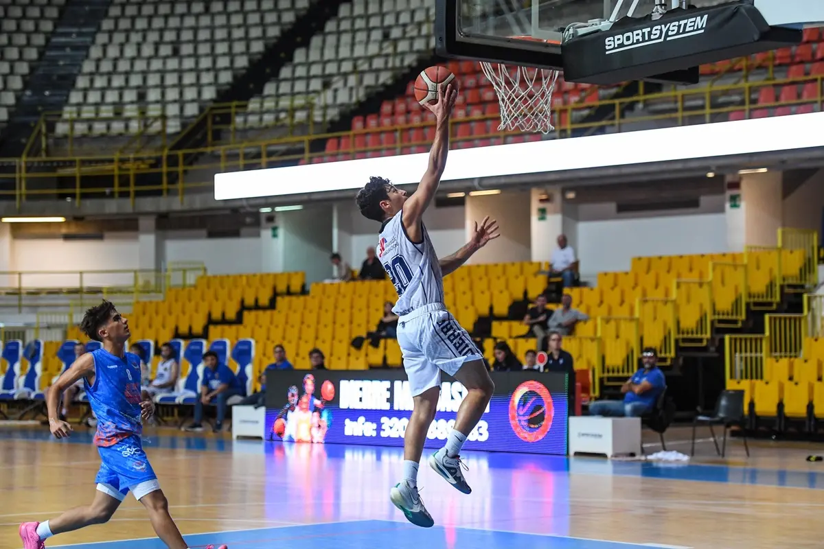 Dierre basket Reggio, oggi la sfida contro Milazzo: «Vogliamo continuare a vincere»