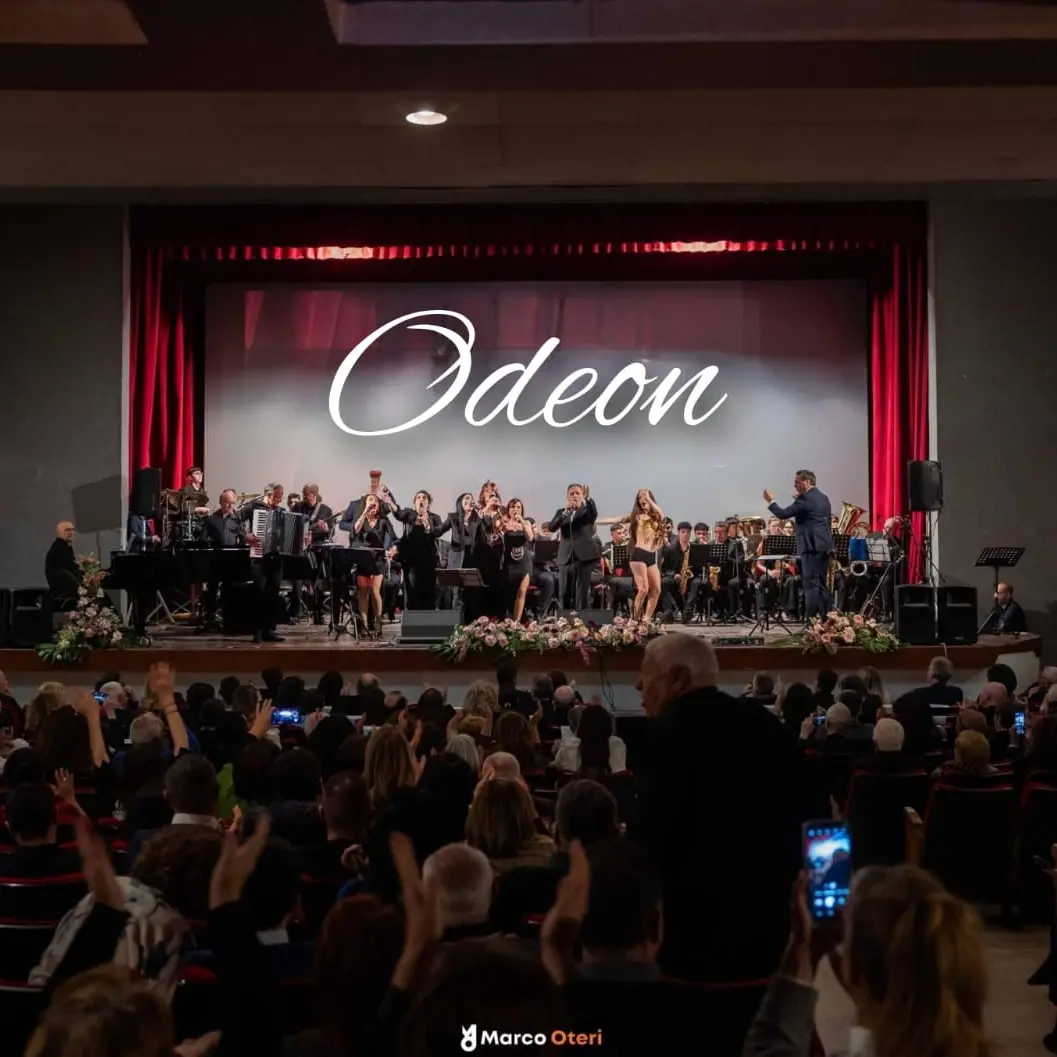 Riparte la stagione teatrale al cine-teatro \"Odeon\"