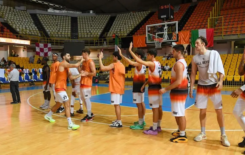 Big Match al PalaCalafiore: la Viola sfida la Pallacanestro Angri per mantenere l’imbattibilità