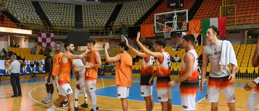 Big Match al PalaCalafiore: la Viola sfida la Pallacanestro Angri per mantenere l’imbattibilità