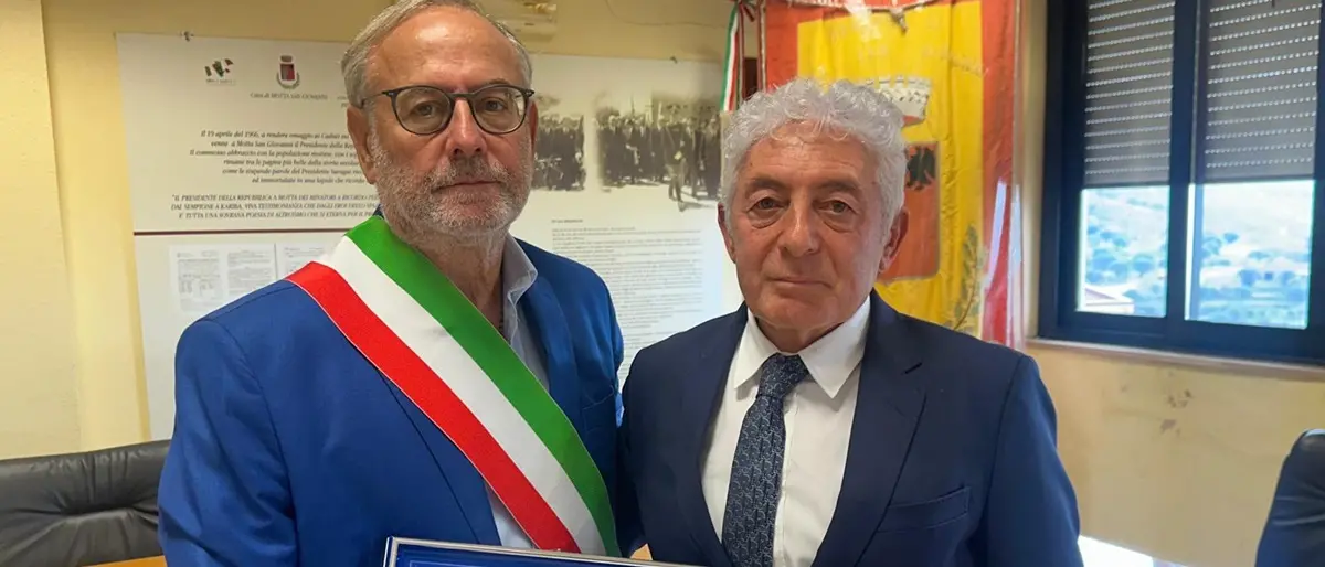 Motta San Giovanni, all'autore Pasquale Sgrò la benemerenza civica