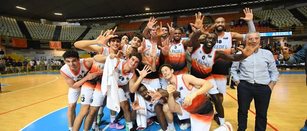 Basket, Viola inarrestabile: settima vittoria consecutiva e primato solitario