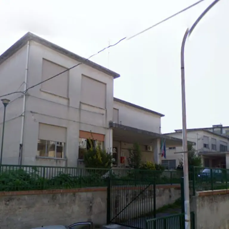 Scoppia il caso sugli assenteisti a Polistena. Insorgono i sindacati