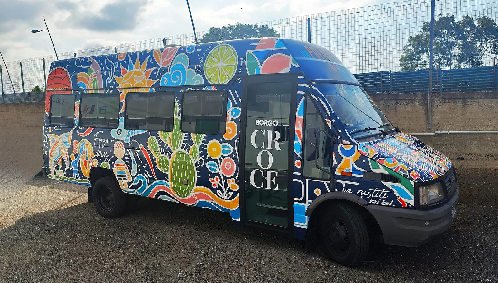 Borgo Croce, domenica 10 novembre la festa per il nuovo pulmino