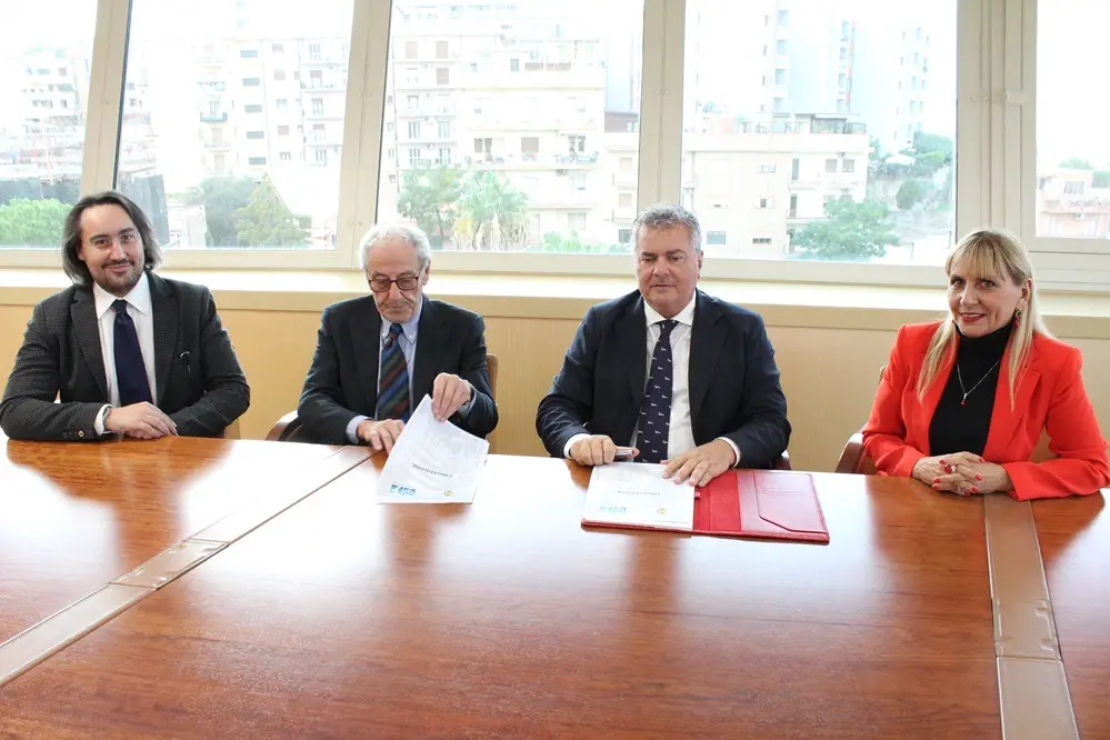 Firmata la convenzione tra Consiglio regionale e Ordine Psicologi per il benessere del personale