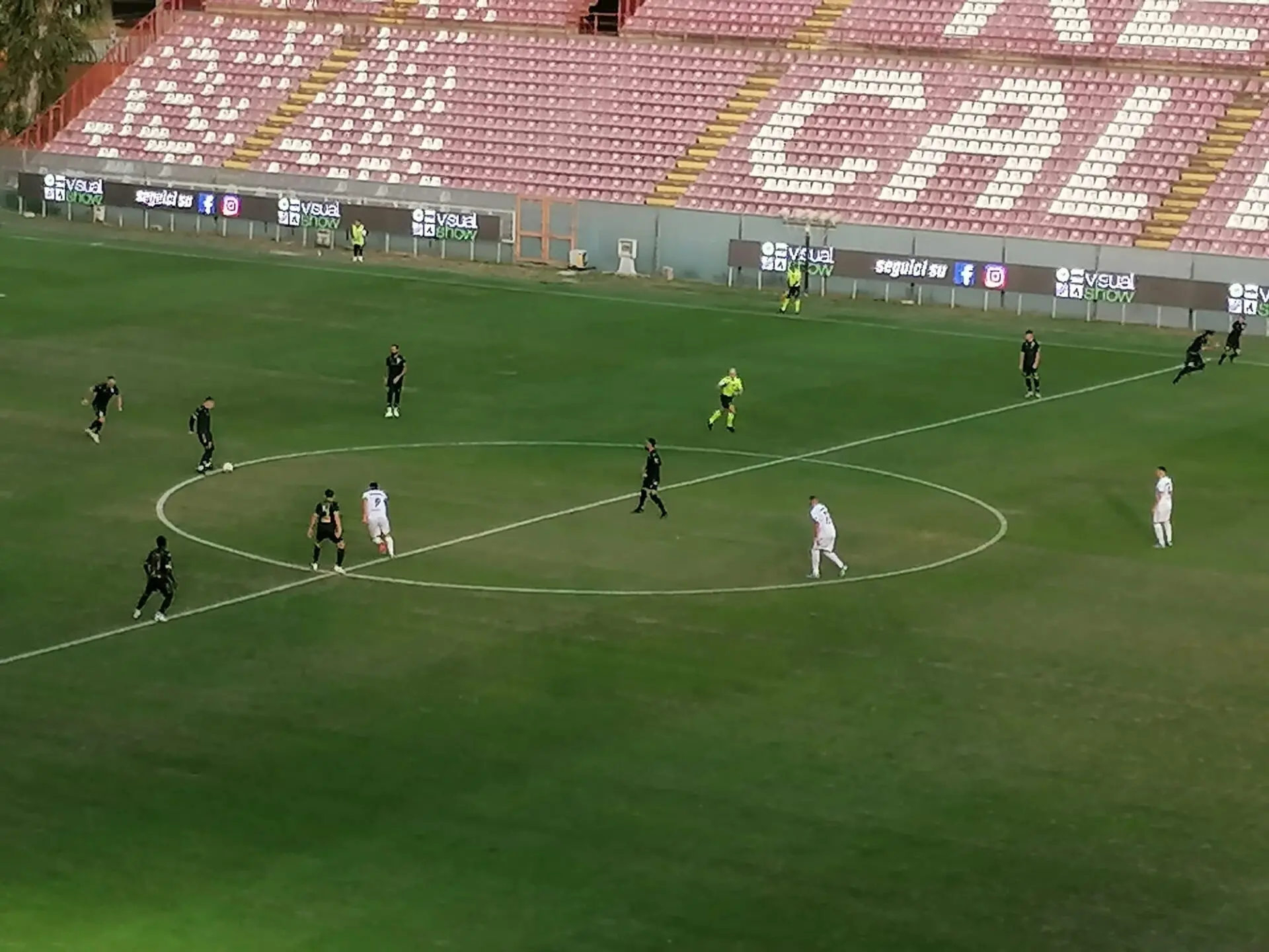 La Reggina non va oltre il pari contro il Sambiase: il derby termina 1-1