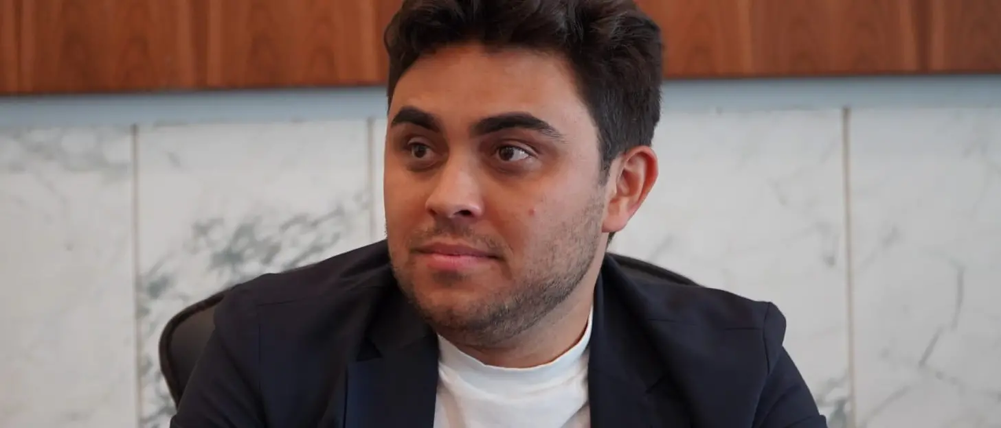 Il Delegato Quartuccio: «Lapide di Palazzo Crupi rimossa per esigenze di allestimento. Sbagliato personalizzare le istituzioni»