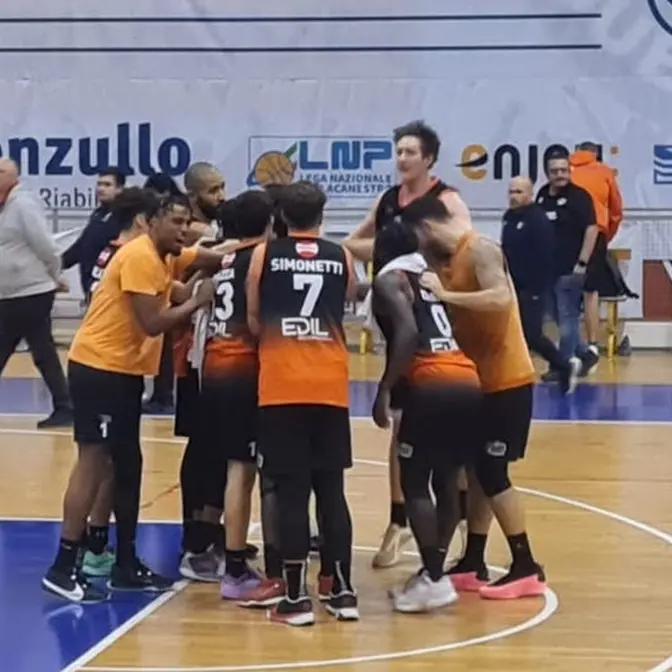 Reggio, la Redel Viola vince contro Pallacanestro Antoniana 96 a 77