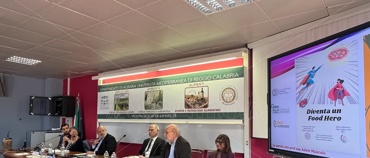 Reggio, Mediterranea e Banco Alimentare insieme contro lo spreco: presentato l'opuscolo \"Diventa un Food Hero\" - VIDEO