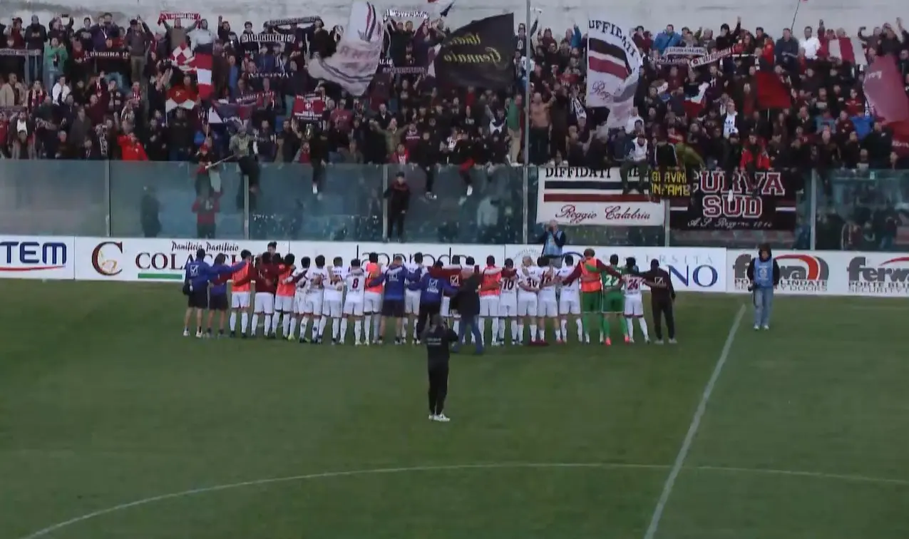 Reggina, soddisfazione e preoccupazione per Trocini nel post Vibonese: «I ragazzi hanno dimostrato che sono forti»