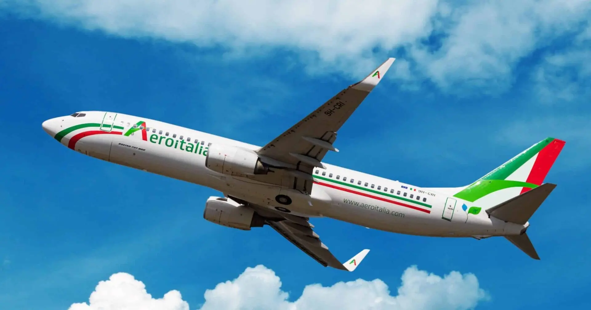 Aeroporti, Occhiuto: «Per Natale nuovi collegamenti Lamezia-Roma e viceversa»