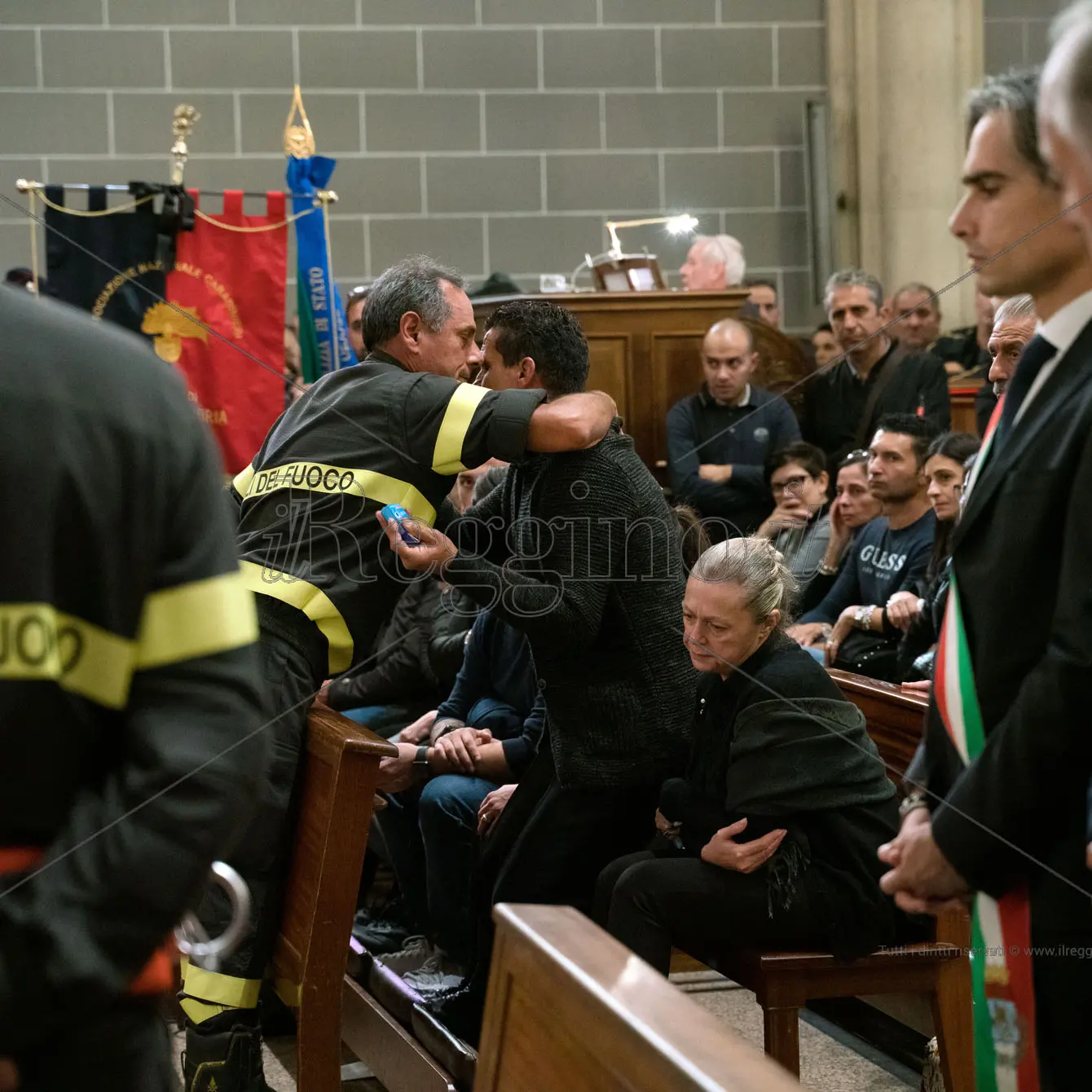Il sindaco Falcomatà: «I supereroi sono quei signori in divisa»