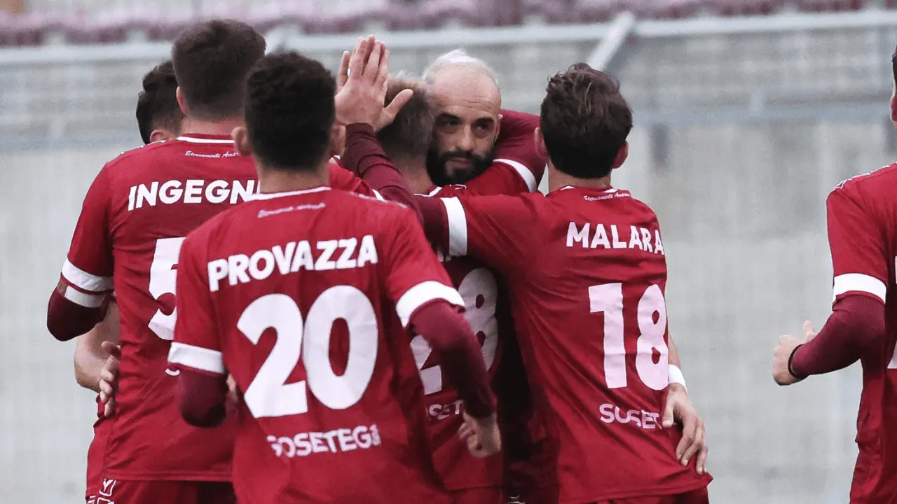 Reggina, le possibili scelte di Trocini in vista del Pompei: tante le defezioni per gli amaranto