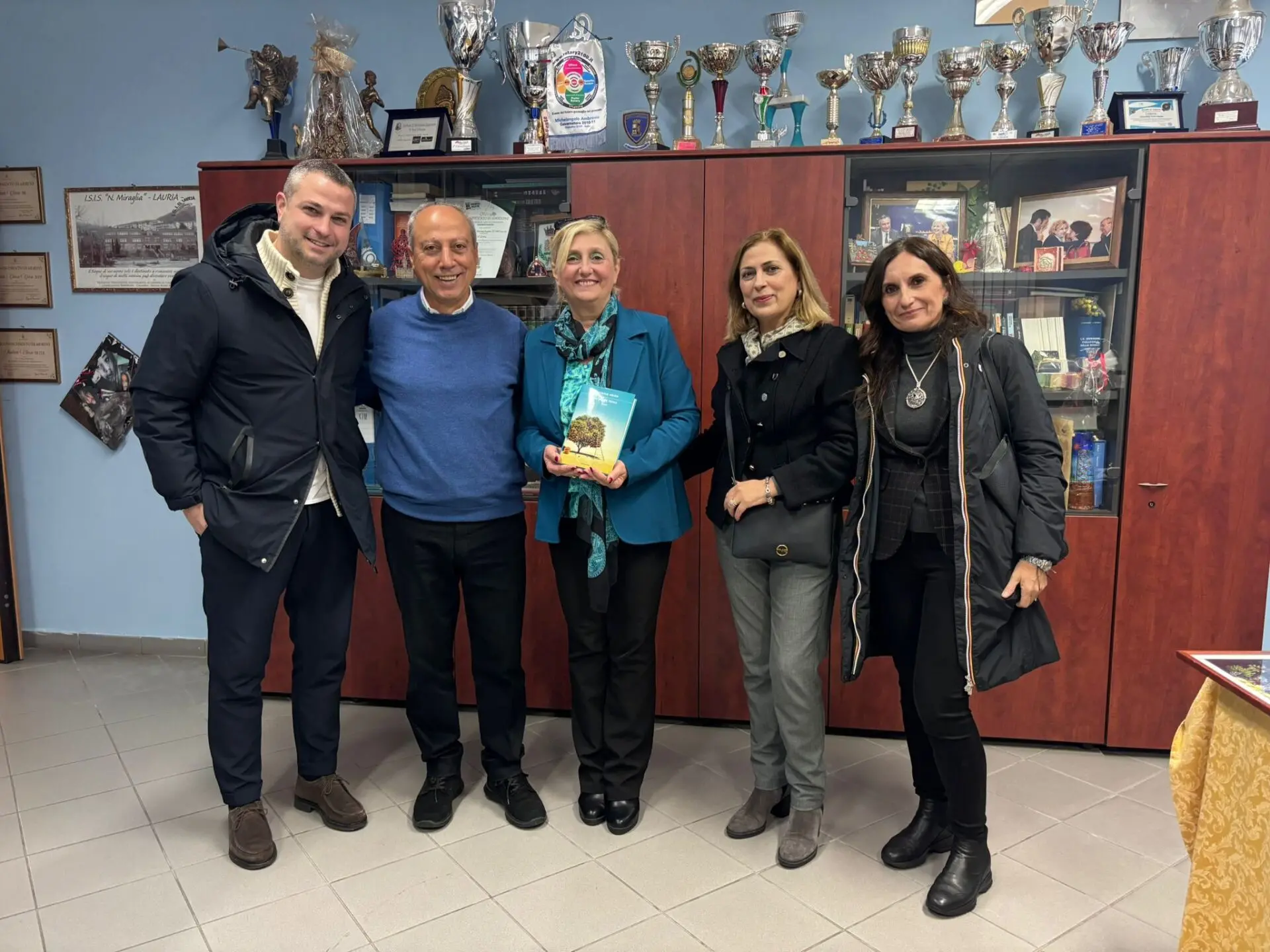 “Un paese felice” di Carmine Abate: a lezione di storia, memoria e speranza all’IIS “Raffaele Piria” di Rosarno