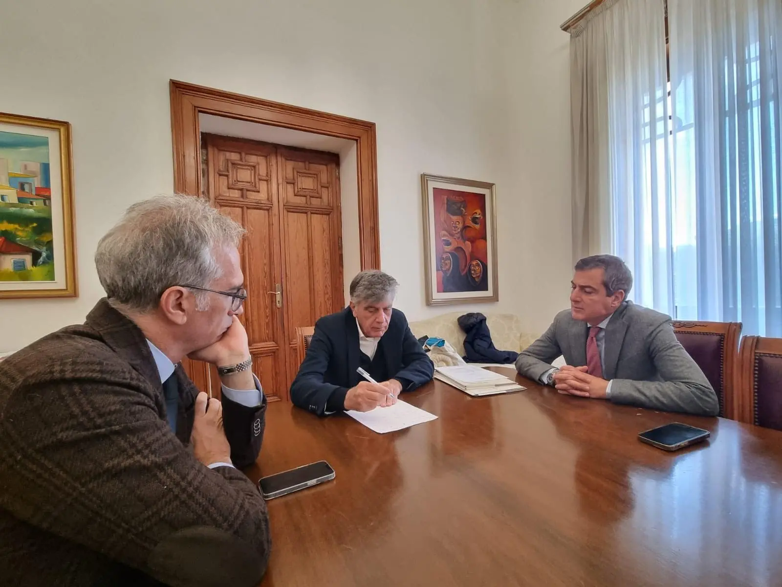 Reggio, a Palazzo San Giorgio l’Amministrazione Comunale e Confindustria discutono su mobilità e prospettive turistiche della città