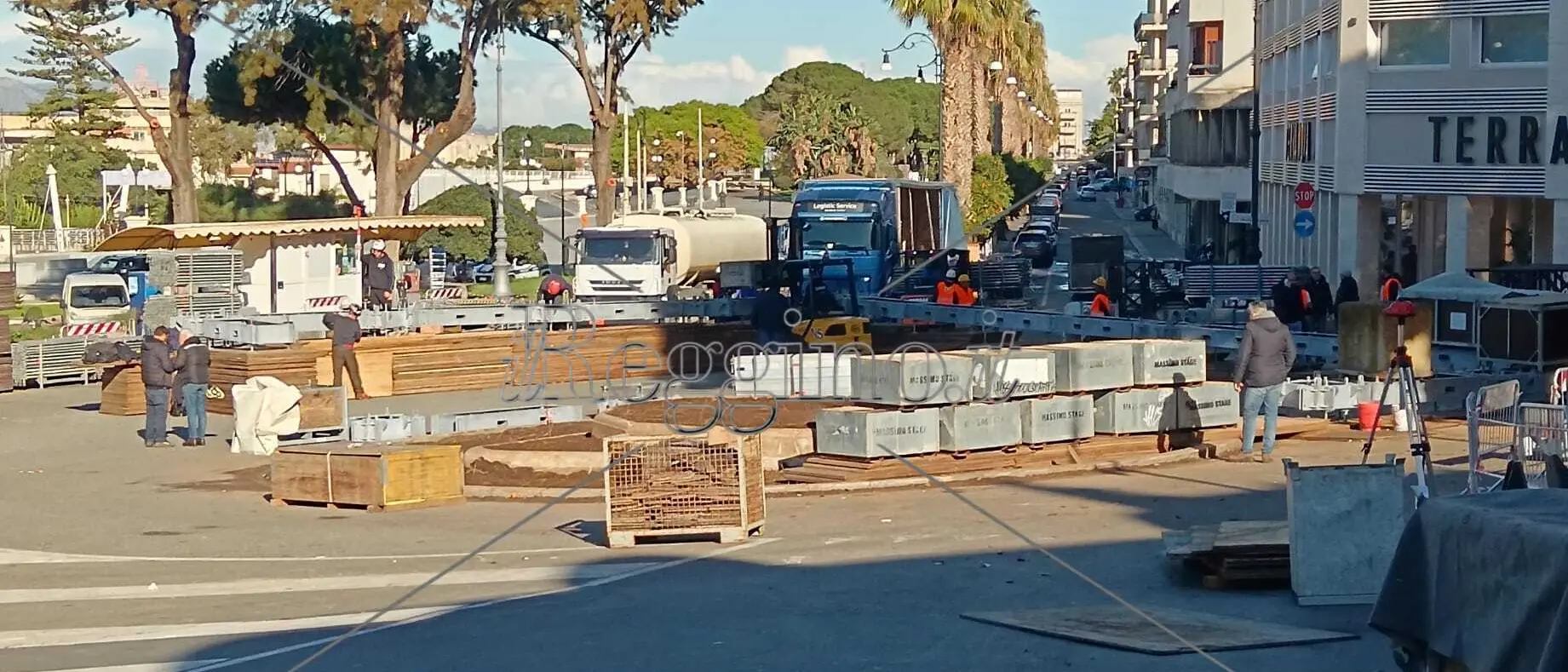 Lavori a Piazza Indipendenza, Fondazione Mediterranea: «Due pesi e due misure con Piazza De Nava»