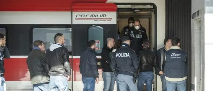 Aggredì donna sul Frecciarossa, Domenico Foti resta in carcere