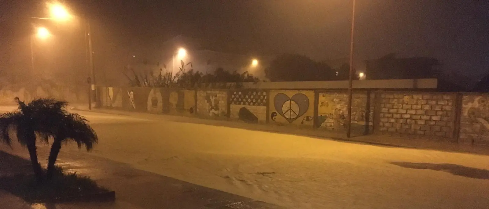 Situazione critica nella Locride, uomo bloccato in un sottopasso